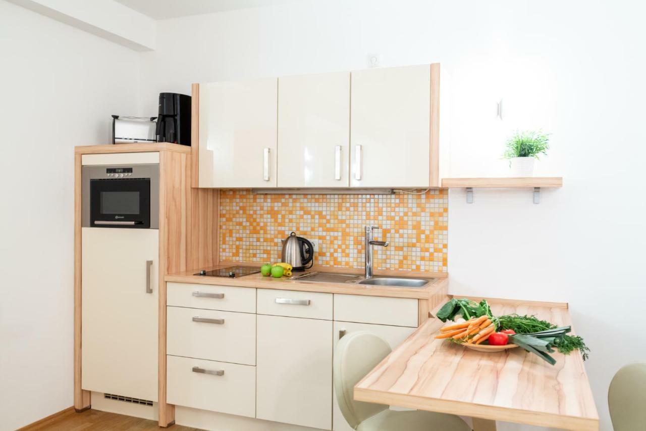 Apartment 1, Rothenburger Strasse Dresden Ngoại thất bức ảnh